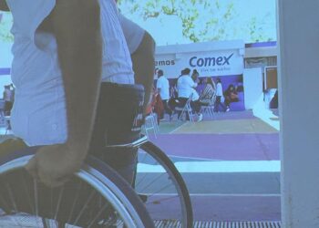 Persisten prejuicios y barreras que frenan la inclusión laboral en México. Barreras culturales y estructurales limitan acceso equitativo al empleo a las personas con discapacidad