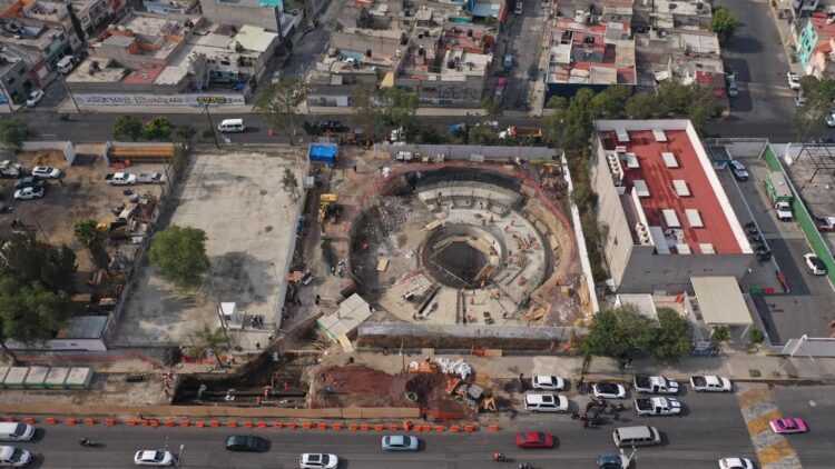 El municipio de Nezahualcóyotl reporta un avance del 65% en las obras para modernizar su infraestructura hidráulica.