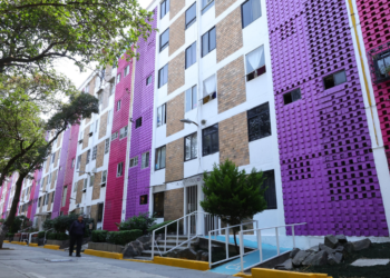 La Jefa de Gobierno, Clara Brugada informa que durante 2026 se invertirán 600 millones de pesos para rehabilitar unidades habitacionales