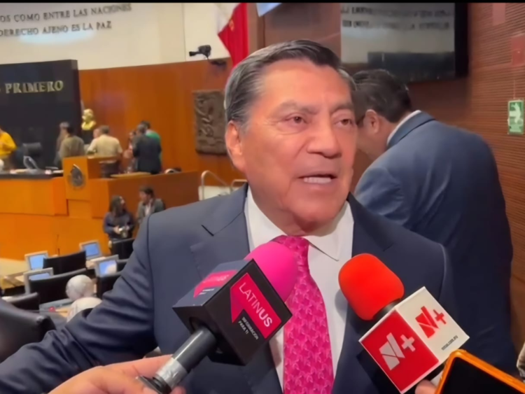 Plan B tendrá cambios; acotarán participación en Revocación de Mandato, señala el senador de Morena, Óscar Cantón Zetina.