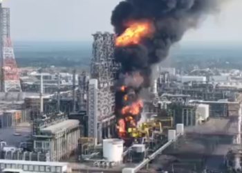 Sheimbaum: controlado y sin lesionados, incendio en Refinería Olmeca