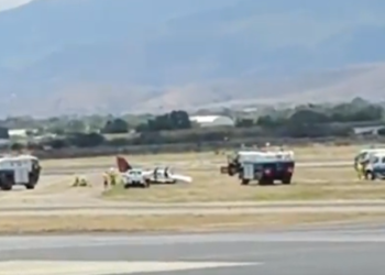 Aeronave realiza aterrizaje de emergencia en aeropuerto de Oaxaca