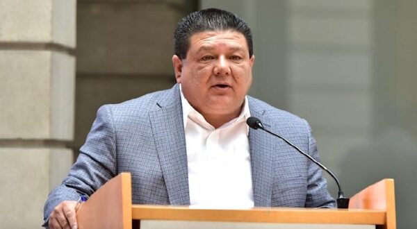 Senado podr+ia llamar a comparecer al fiscal general del estado, César Jáuregui.