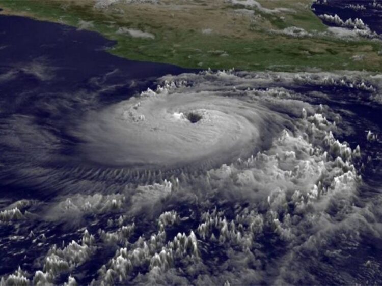 México prevé hasta 36 ciclones tropicales en 2026, con varios huracanes mayores y mayor riesgo en el Pacífico. | AMEXI/FOTO: RRSS