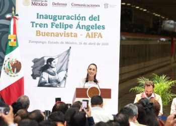 Claudia Sheinbaum inaugura el Tren Felipe Ángeles. AMEXI Foto La Isabel