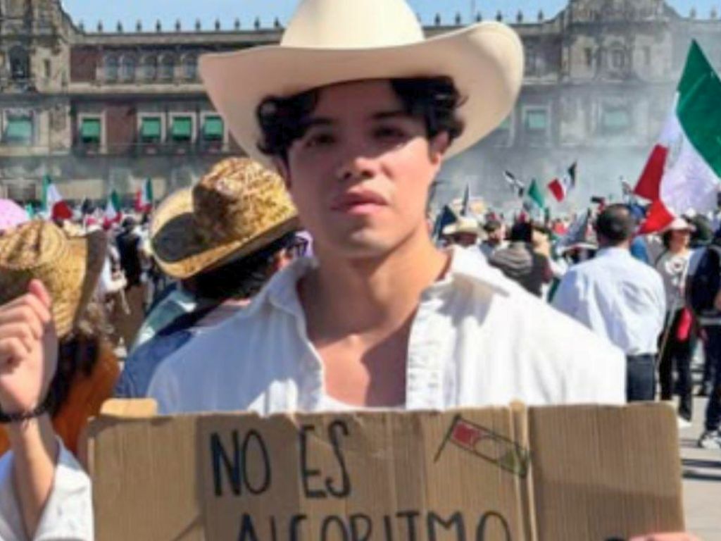 Colectivos de búsqueda y movilizaciones sociales han incrementado la presión pública sobre las investigaciones de feminicidios y desapariciones.