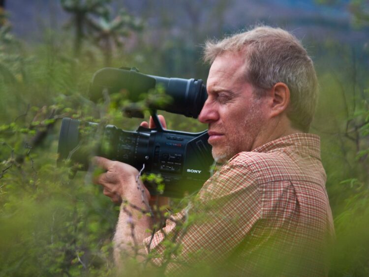 Daniel Gruener documenta el Parkinson en “Champion of Hope”, un llamado urgente a visibilizar la enfermedad y exigir avances médicos. | AMEXI/FOTO: Cortesía