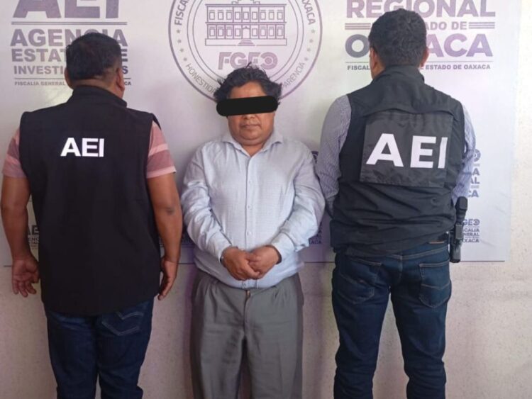 Detienen a falso sacerdote que abusaba de menores de edad en centro esotérico