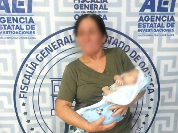 Encuentran en Tehuantepec a recién nacido desaparecido en la ciudad de Oaxaca. AMEXI Foto cortesía FGEO