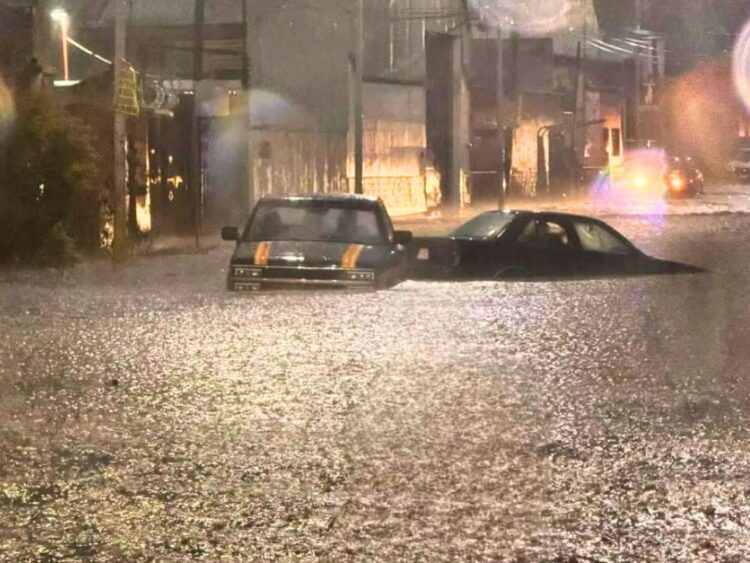 El gobierno invertira 11 mil 972 millones de pesos en obras hidráulicas en el país Inundación en Oaxaca.