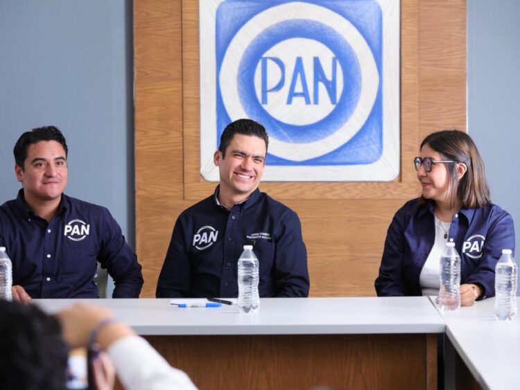 La Retaguardia. Jorge Romero Herrera. En busca de candidaturas ciudadanas. AMEXI Foto