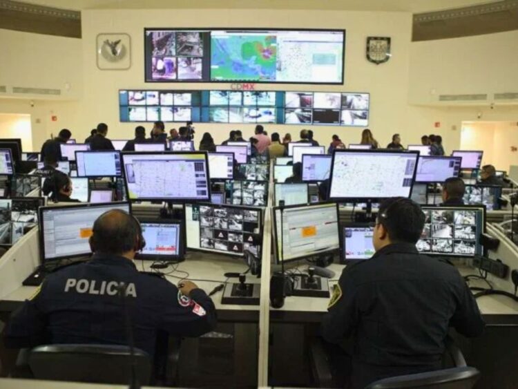 Redes sociales y justicia. La interacción entre vigilancia institucional y presión digital redefine la forma en que se investigan los delitos graves en México.