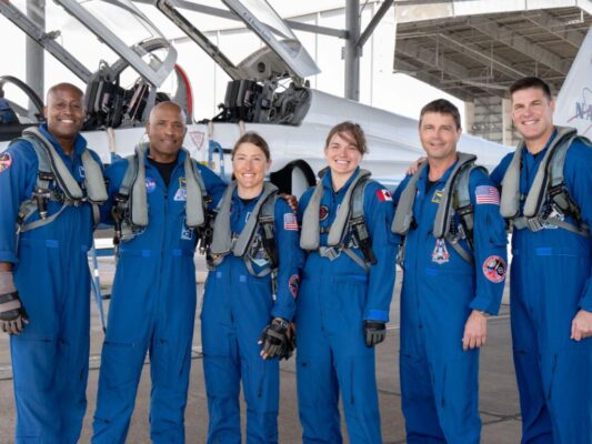 Los integrantes de la misión Artemis II, incluyendo astronautas de respaldo