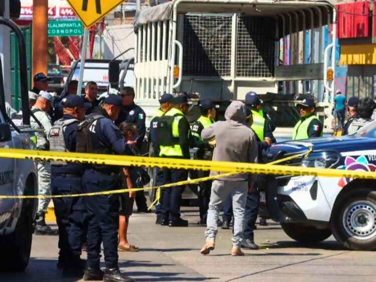 Operativo policiaco por robo de cadáveres en Oaxaca.