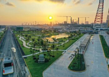 Pemex desmiente supuesta fuga de gas en Refinería Dos Bocas