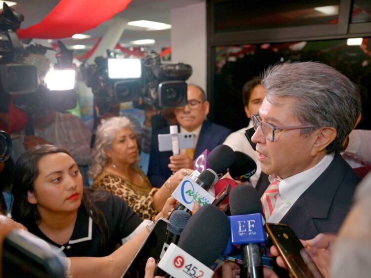 Ricardo Monreal. San Lázaro está listo para recibir solicitudes de juicio político contra la gobernadora Maru Campos.