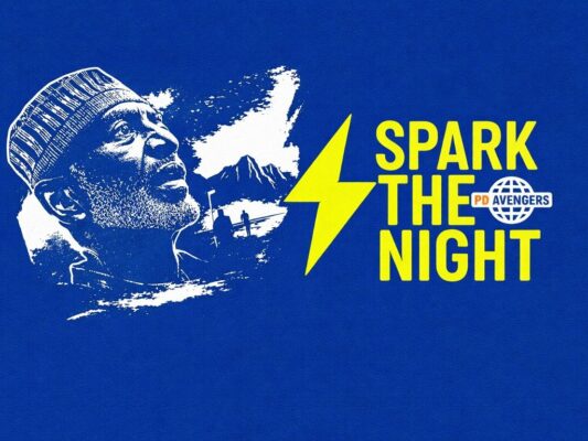 Monumentos emblemáticos de la Ciudad de México se iluminan de azul como parte de Spark The Night, iniciativa global para visibilizar el Parkinson y generar conciencia social. | AMEXI/FOTO: Cortesía