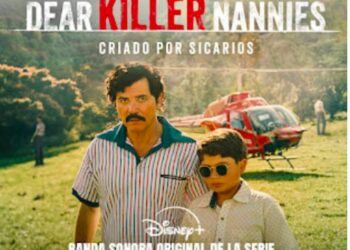 Artistas graban canciones para la banda sonora de Dear Killer Nannies: Criado por Sicarios en estudio musical.
