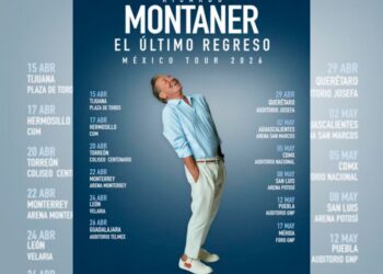 Ricardo Montaner canta en vivo ante un público lleno en la Plaza de Toros de Tijuana durante el inicio de su gira 2026.