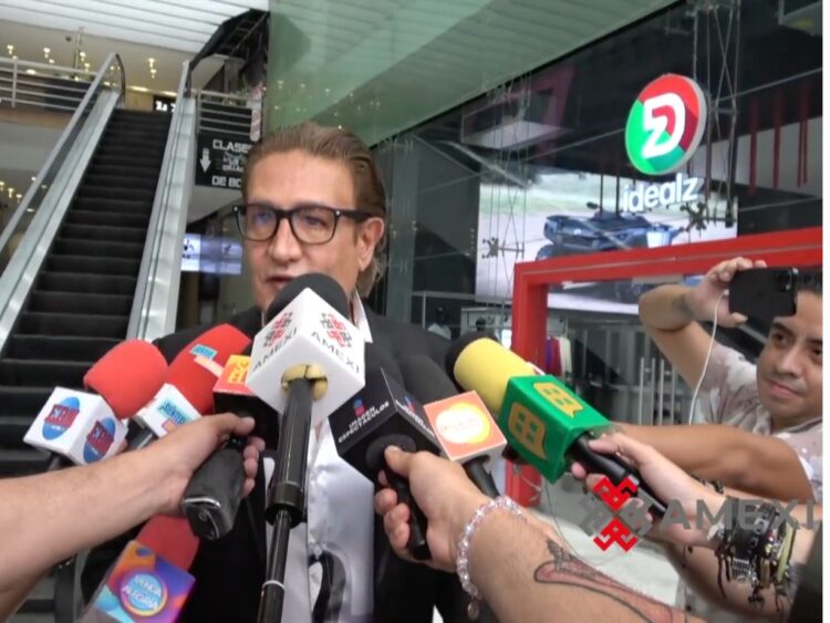 Fabián Lavalle celebra su cumpleaños con amigos y medios, mientras expresa tristeza por el duelo que atraviesa.