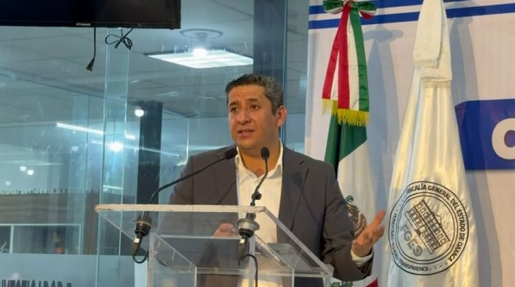 Hallan probables vestigios de la agrónoma Roxana en propiedades del alcalde de San Martín Itunyoso, en Oaxaca.