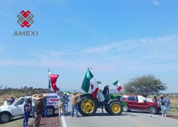Transportistas y Agricultores realizan bloqueos en 20 Estados de la República, anuncian que si no hay respuestas replicarán bloqueos y paro nacional en el Mundial de Futbol 2026