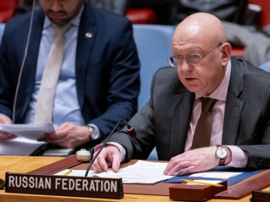 El representante permanente de Rusia, Vassily Nebenzia, en la ONU