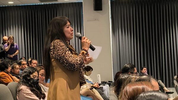 Una síndica municipal tomó la palabra para denunciar su caso