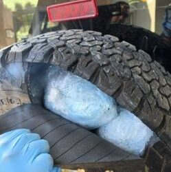 Aseguran más de dos mil kilogramos de droga