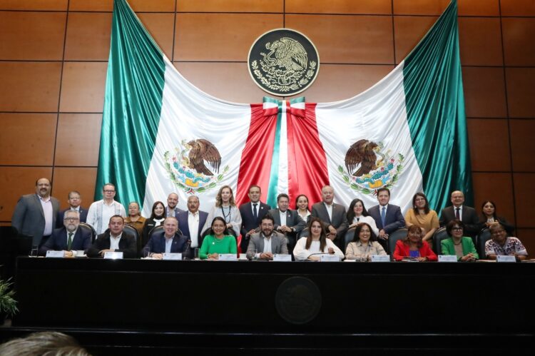 El secretario del Trabajo y Previsión Social, Marath Baruch Bolaños