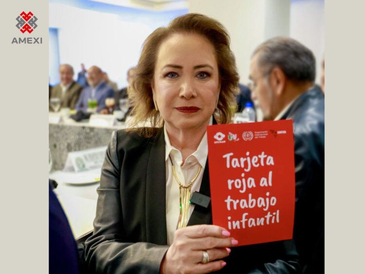 Reunión de líderes sindicales con representantes de la SCJN en México.