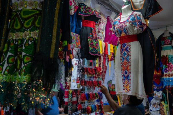 En Michoacán hay sitios interesantes donde puedes disfrutar de su bella natural, cultura, artesanías y comida típica, que visitarlos representan una experiencia sin igual. AMEXI/FOTO/ Cortesía