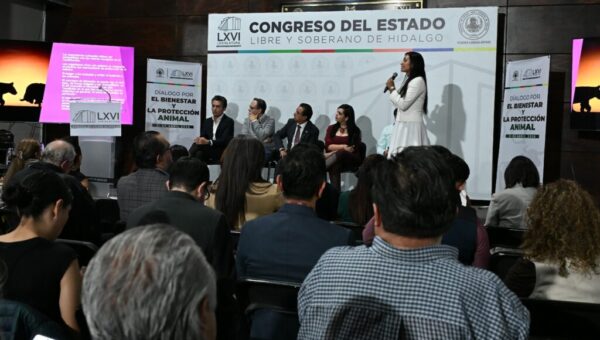 Foro paralelo reúne a especialistas y ciudadanos