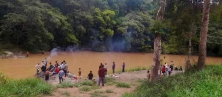 En Oaxaca las lluvias reportadas en las últimas 36 horas han dejado un saldo de dos víctimas, dos jóvenes y daños en carreteras.