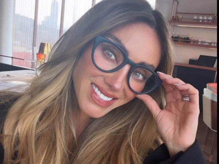 Anahí preocupó a sus fans tras sufrir una fuerte caída mientras hacía pilates. | AMEXI/FOTO: IG @anahi