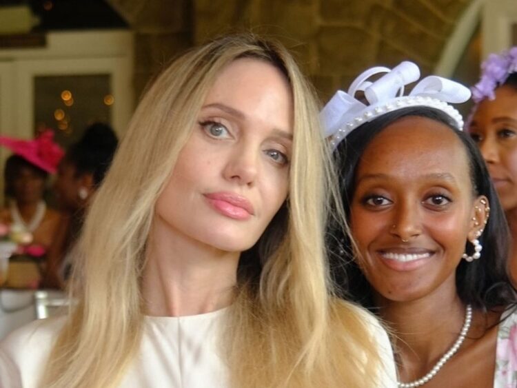 a hija de Angelina Jolie y Brad Pitt concluyó sus estudios universitarios y sorprendió al eliminar el apellido Pitt. | AMEXI/FOTO: RRSS
