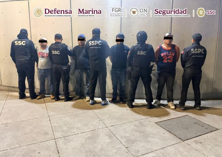 Detienen en la CDMX a cuatro sujetos con más de una tonelada de droga