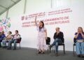 Brugada entrega más de 4 mil créditos de vivienda a familias