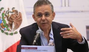César Yáñez negocia el cese de bloqueos
