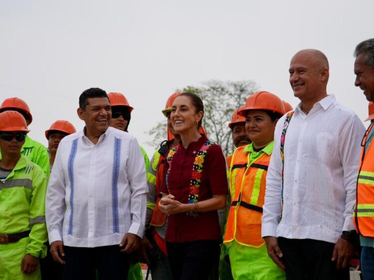 informe Claudia Sheinbaum, inaugura tramo carretero y supervisa obras en tabasco. AMEXI Foto Presidencia