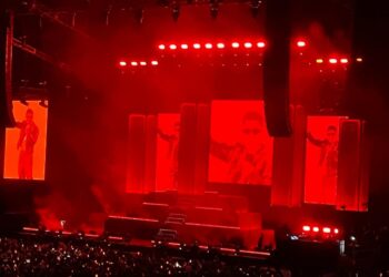 Cris MJ encendió el Palacio de los Deportes con un show lleno de reggaetón, luces y éxitos que hicieron cantar a miles de fans durante sus dos conciertos sold out en la CDMX. | AMEXI/FOTO: Roberto Herrera