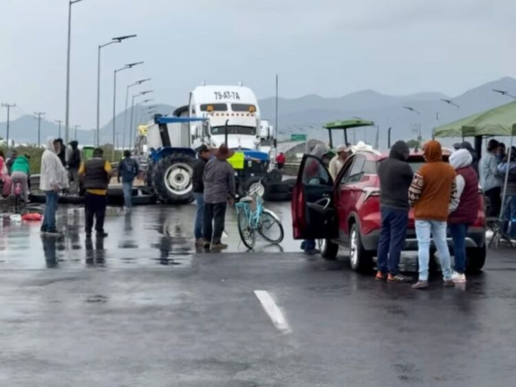 Cumple 24 horas bloqueo al AIFA; Tonanitla amenaza con seguir
