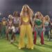 Shakira y Burna Boy aparecen en el videoclip de “Dai Dai” acompañados por futbolistas internacionales y referencias visuales al Mundial 2026.