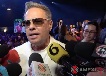Alexis Ayala responde a medios de comunicación tras ser cuestionado sobre Cinthia Aparicio y los cambios recientes en sus redes sociales.