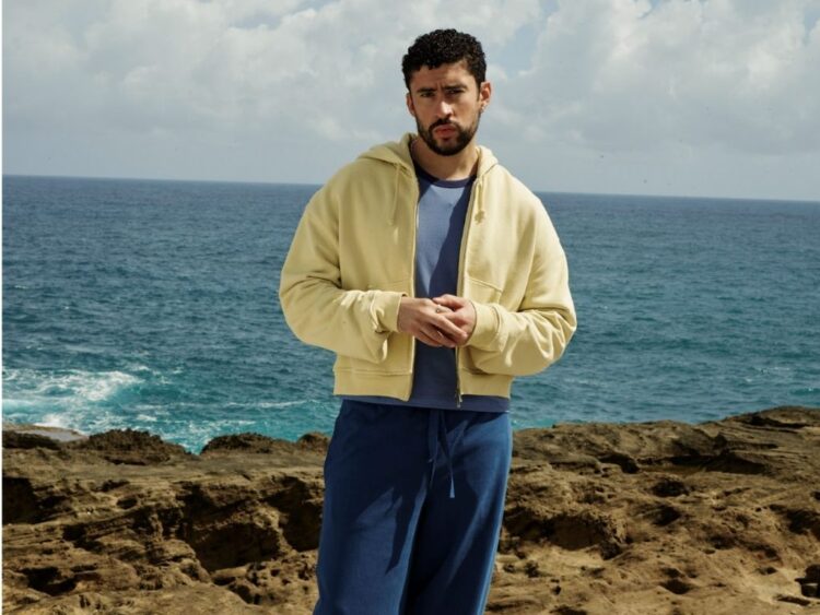 Bad Bunny posa con prendas de la colección BENITO ANTONIO, desarrollada en colaboración con Zara para lanzamiento global.