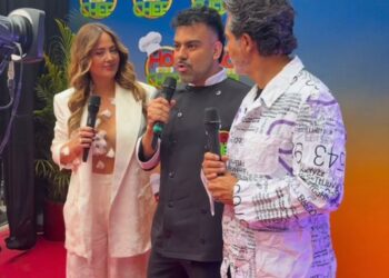Los participantes y conductores de HOY soy el chef posan durante la presentación de la segunda temporada del reality culinario.
