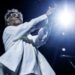 Fito Páez posa durante la promoción de su álbum Shine, producción que reúne 13 canciones con influencias de rock, soul y funk.