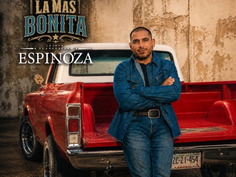 Espinoza Paz interpreta “La Más Bonita”, sencillo romántico con el que explora las emociones del amor imposible dentro del regional mexicano.