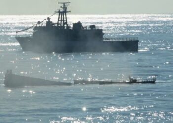 El hundimiento. Nuevo arrecife artificial frente a las costas de Tamaulipas.