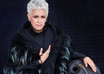 Eugenia León abraza su faceta como compositora con mariachi y estrena “Este Amor”